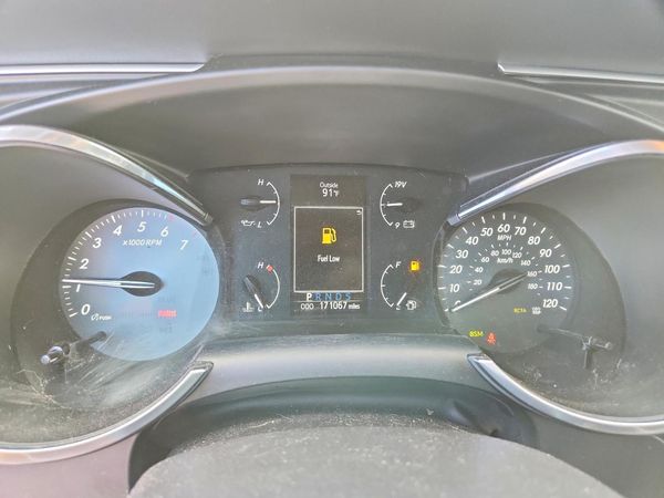 2018 TOYOTA SEQUOIA SR5/TRD Sport
