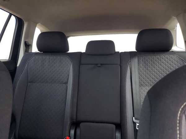 2021 VOLKSWAGEN TIGUAN S