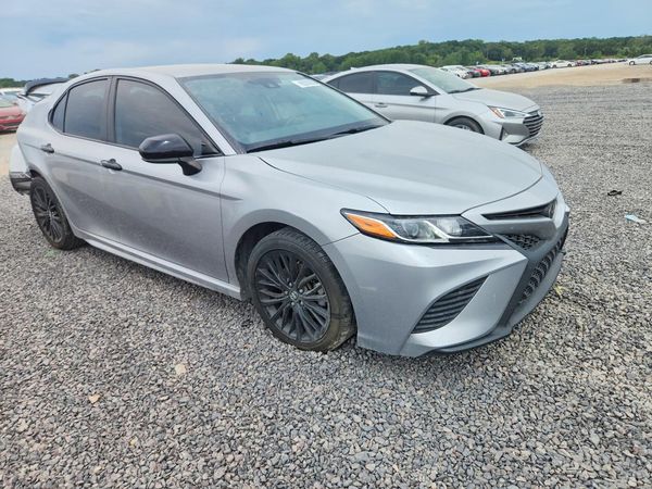 2020 TOYOTA CAMRY