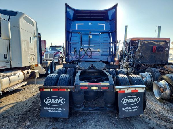 2016 VOLVO VNL