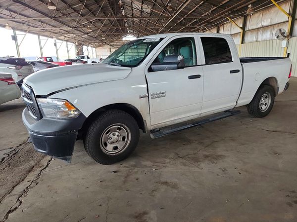 2018 RAM 1500 ST