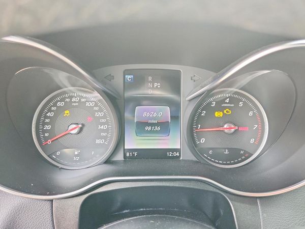 2018 MERCEDES-BENZ GLC GLC300 — ODOM