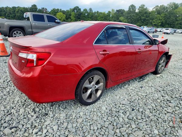 2012 TOYOTA CAMRY