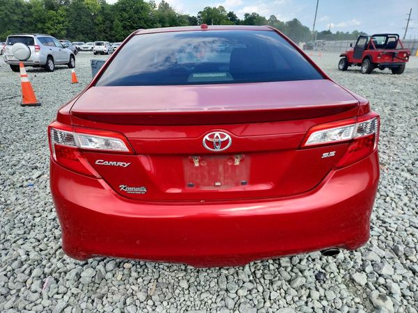 2012 TOYOTA CAMRY
