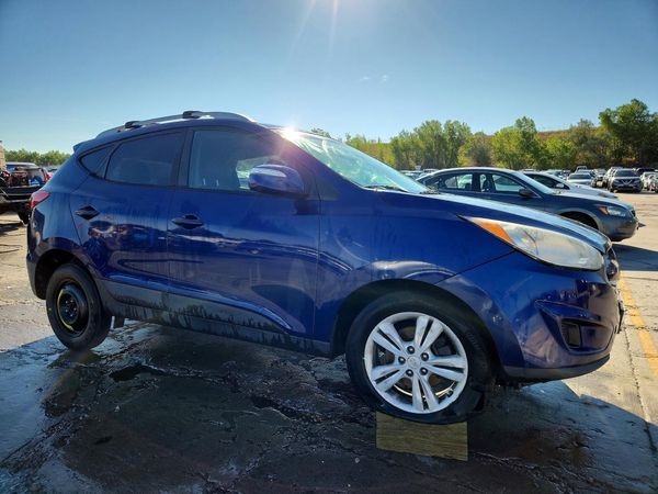 2012 HYUNDAI TUCSON GLS