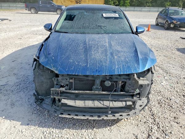 2019 VOLKSWAGEN JETTA S, SE, R-Line