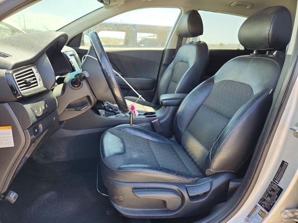 2018 KIA NIRO