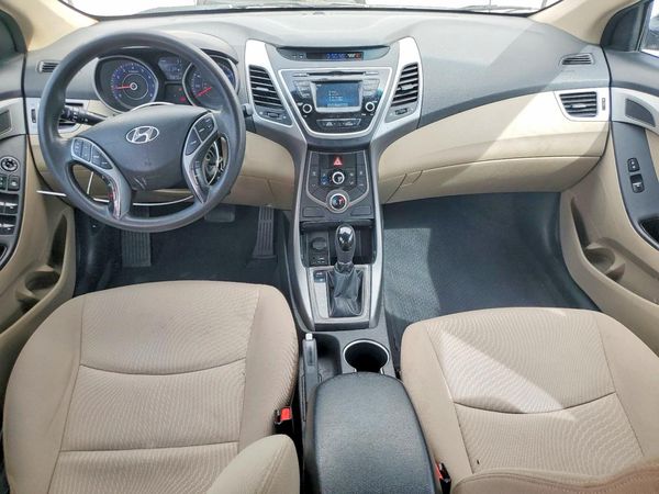2016 HYUNDAI ELANTRA