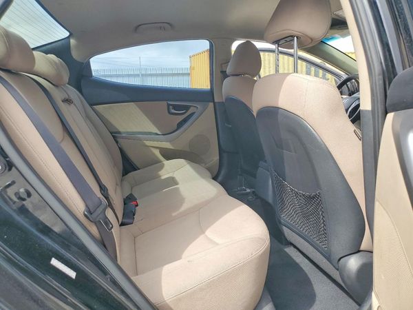 2016 HYUNDAI ELANTRA