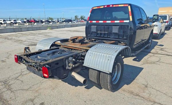 2023 RAM 3500 Crew Cab
