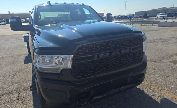 2023 RAM 3500 Crew Cab