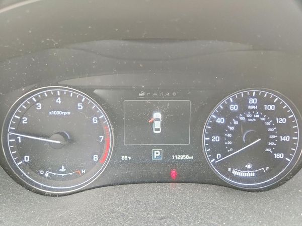2017 GENESIS G80