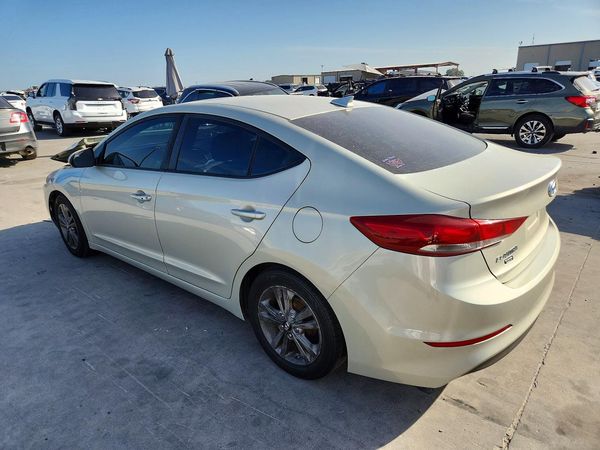 2017 HYUNDAI ELANTRA