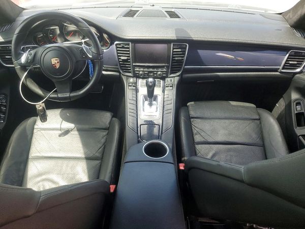 2012 PORSCHE PANAMERA Base (2WD), 4 (4WD)