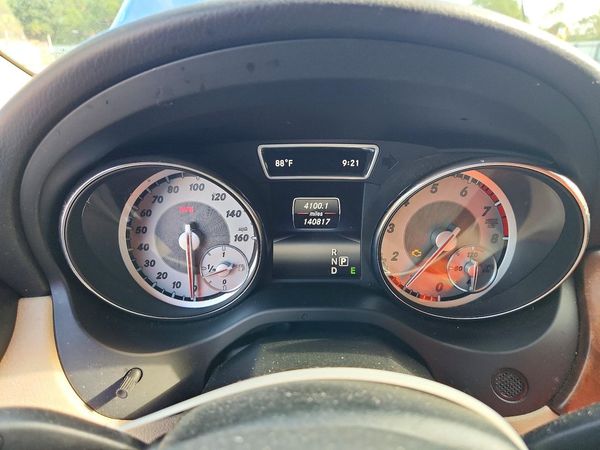 2015 MERCEDES-BENZ GLA GLA250