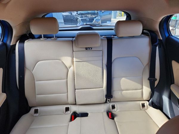 2015 MERCEDES-BENZ GLA GLA250
