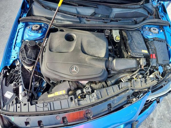 2015 MERCEDES-BENZ GLA GLA250