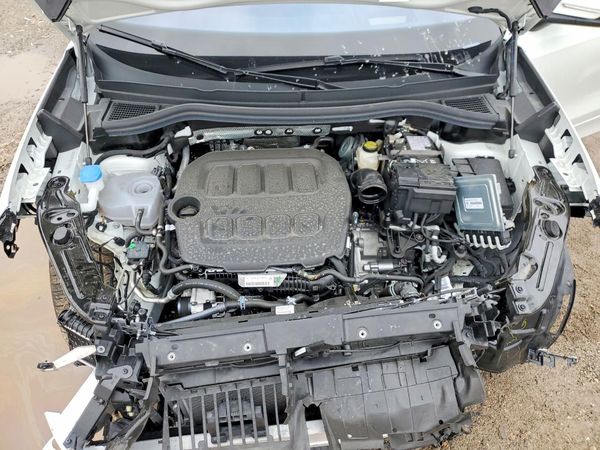 2026 VOLKSWAGEN TIGUAN 4Motion SEL R-Line — Engine bay