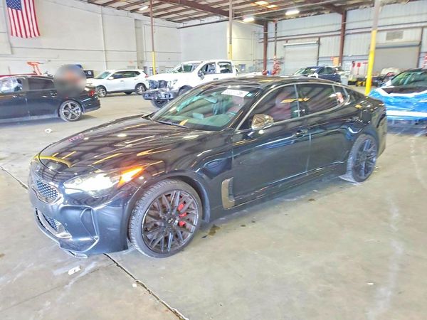 2020 KIA STINGER GT1