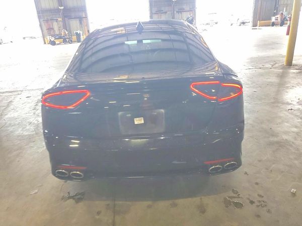 2020 KIA STINGER GT1