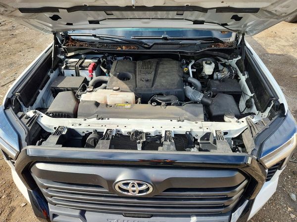 2023 TOYOTA TUNDRA