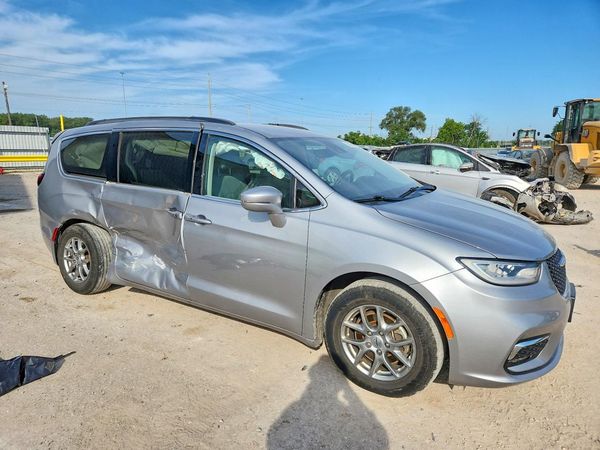 2021 CHRYSLER PACIFICA