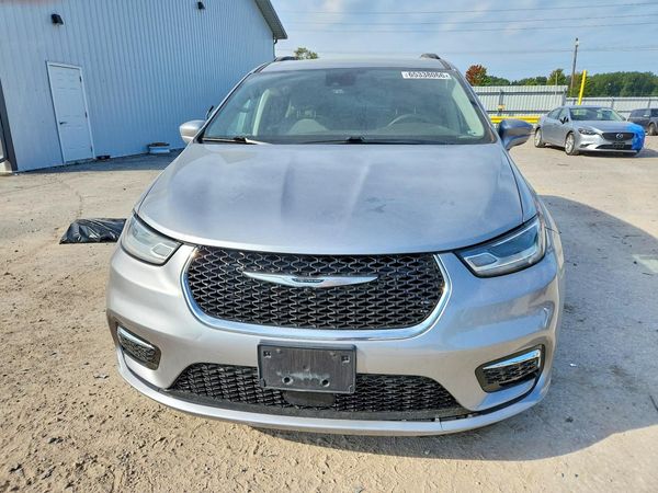 2021 CHRYSLER PACIFICA
