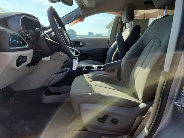 2021 CHRYSLER PACIFICA