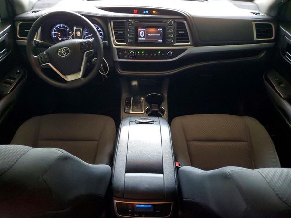 2019 TOYOTA HIGHLANDER