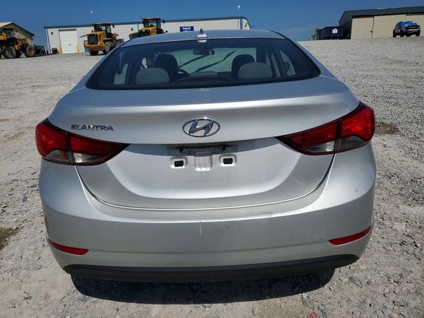 2016 HYUNDAI ELANTRA