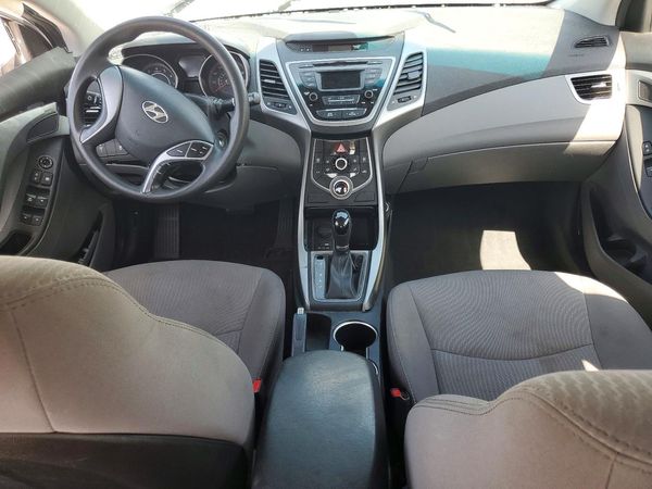 2016 HYUNDAI ELANTRA