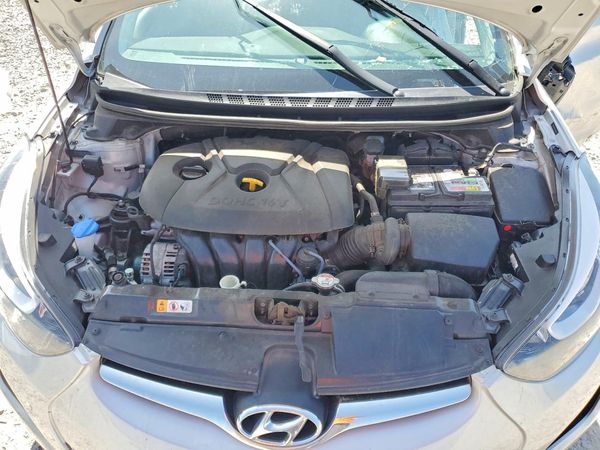 2016 HYUNDAI ELANTRA