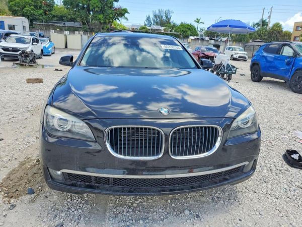 2012 BMW 750 750Lxi/Alpina B7 xDrive