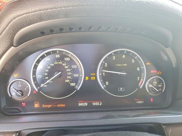 2012 BMW 750 750Lxi/Alpina B7 xDrive