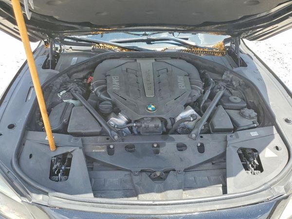 2012 BMW 750 750Lxi/Alpina B7 xDrive