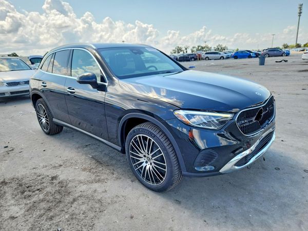 2025 MERCEDES-BENZ GLC GLC300