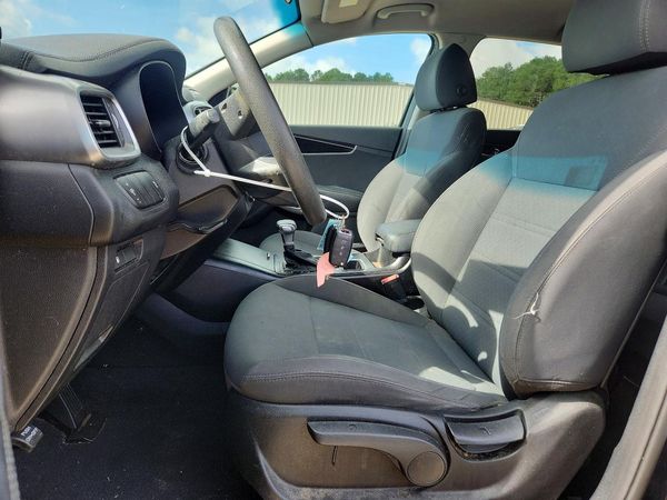 2019 KIA SORENTO L, LX, S