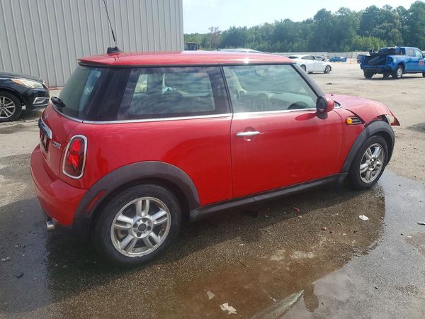2013 MINI COOPER