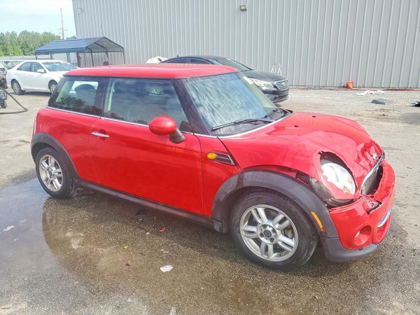 2013 MINI COOPER