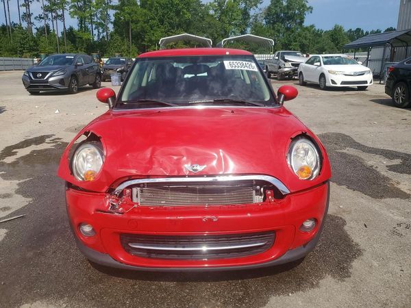 2013 MINI COOPER