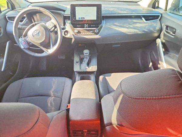 2026 TOYOTA COROLLA CROSS