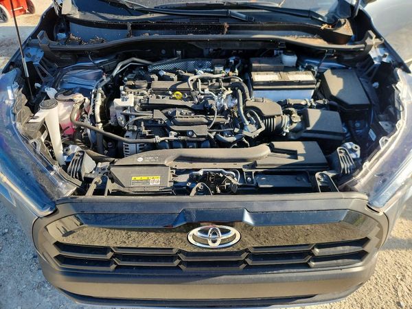 2026 TOYOTA COROLLA CROSS
