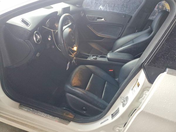 2015 MERCEDES-BENZ CLA CLA250