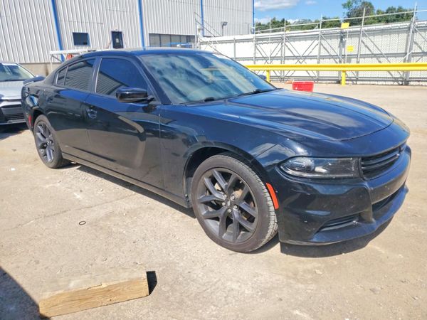 2022 DODGE CHARGER SXT