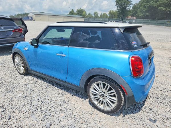 2016 MINI COOPER