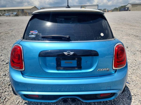 2016 MINI COOPER