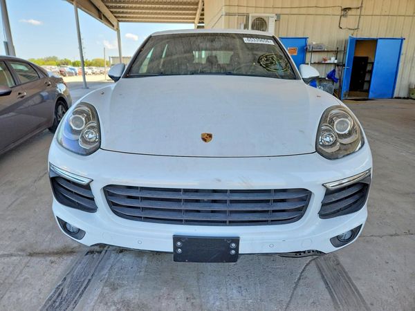 2016 PORSCHE CAYENNE E-Hybrid