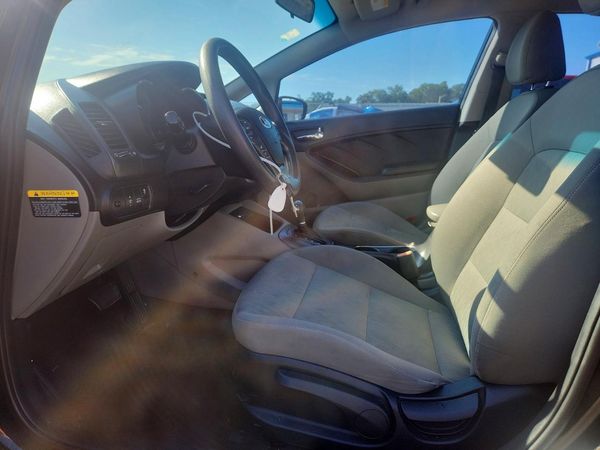 2015 KIA FORTE