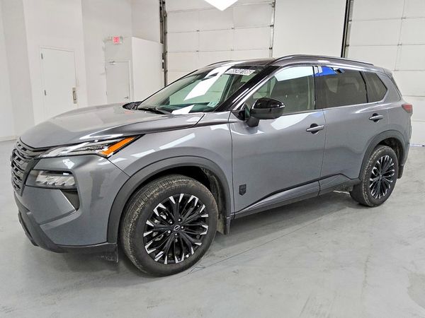 2026 NISSAN ROGUE SV — Front 3/4