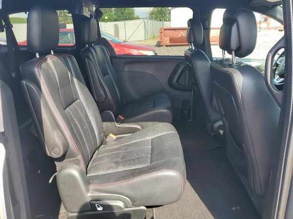 2017 DODGE GRAND CARAVAN GT